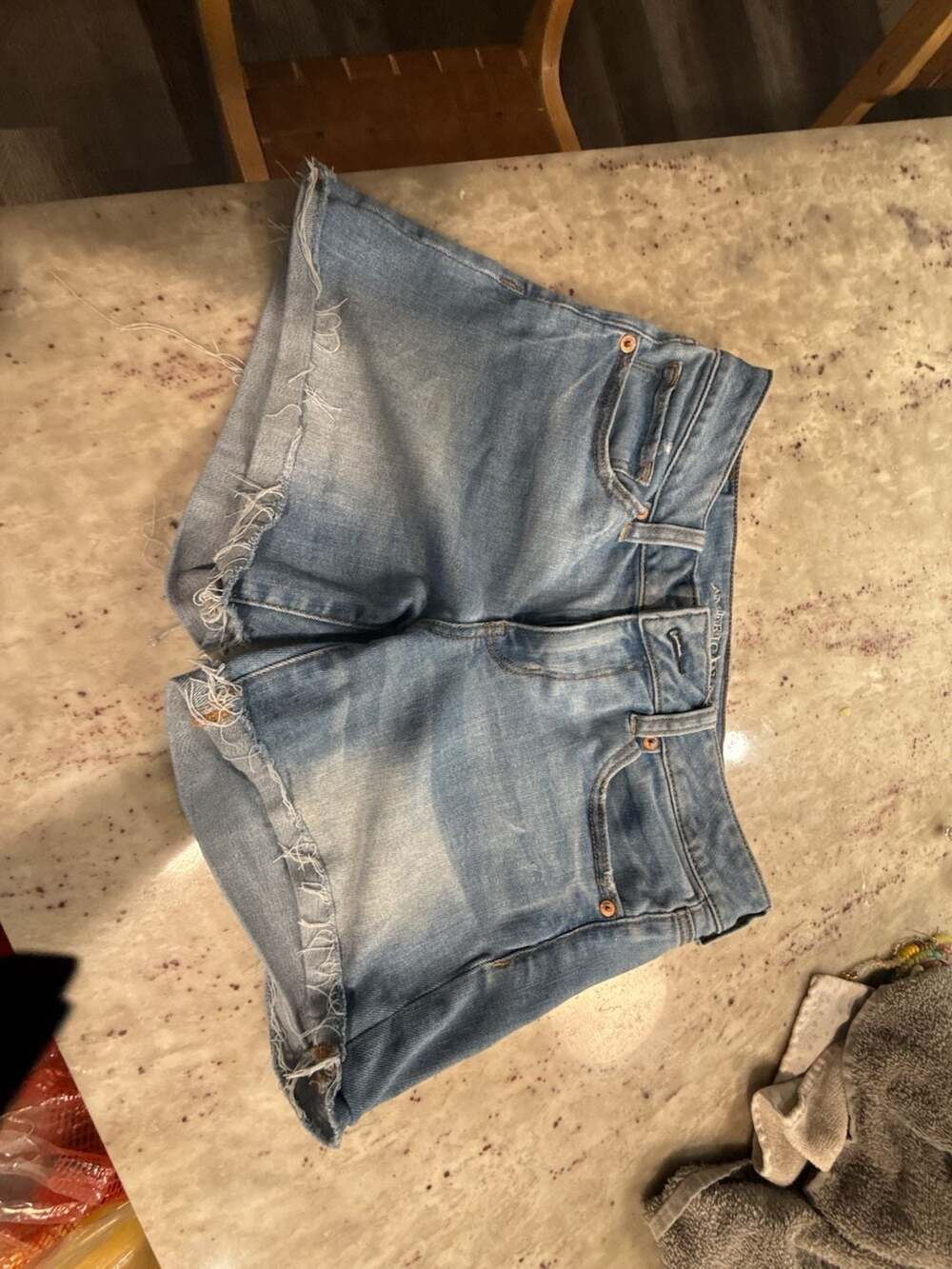 American Eagle Outfitters Super Super Stretch Denim Shorts Size 10 Light Wash